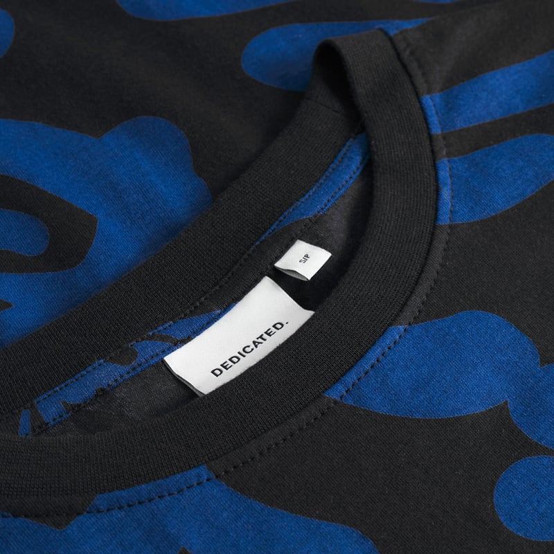 T-shirt VADSTENA - Fleurs Bleues