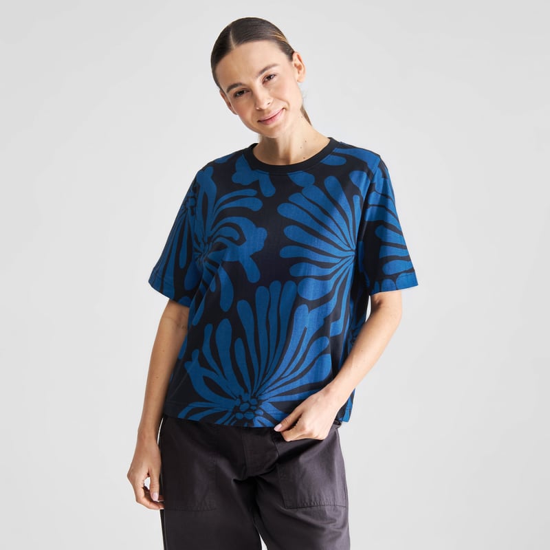 T-shirt VADSTENA - Fleurs Bleues