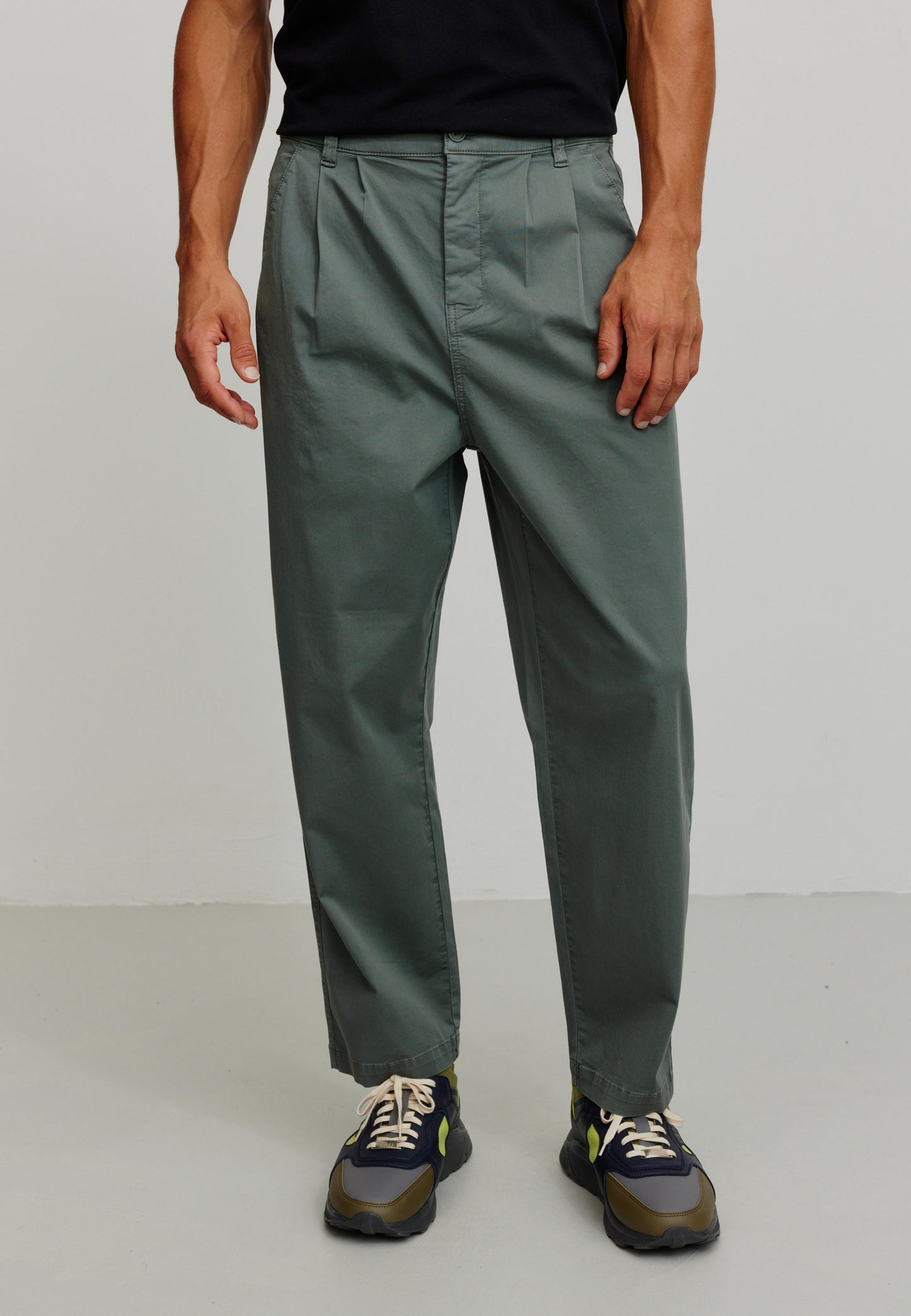 Chino TARO vert kaki