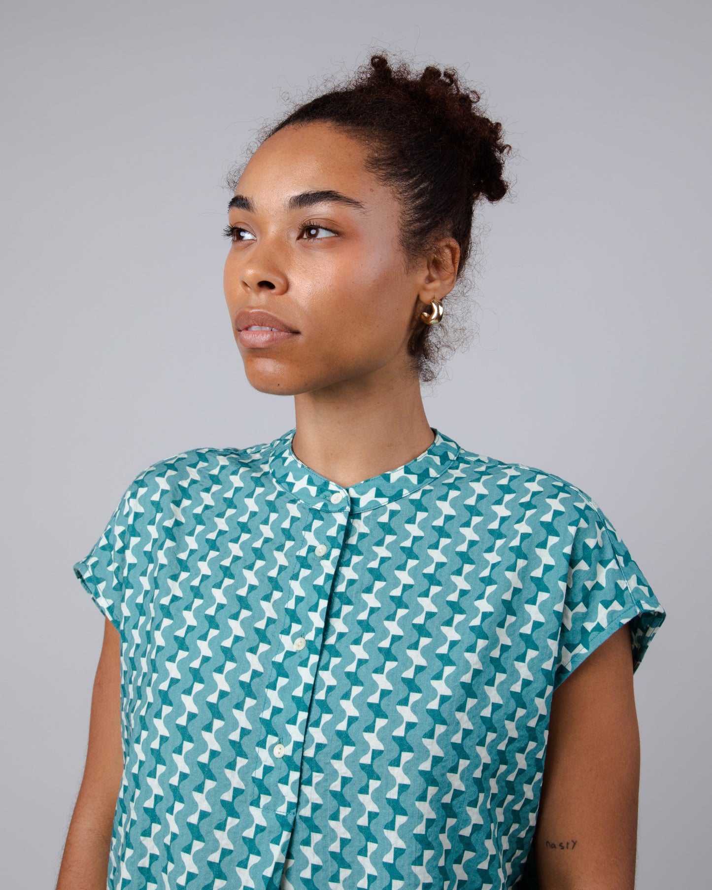 Blouse TILES MAO bleue