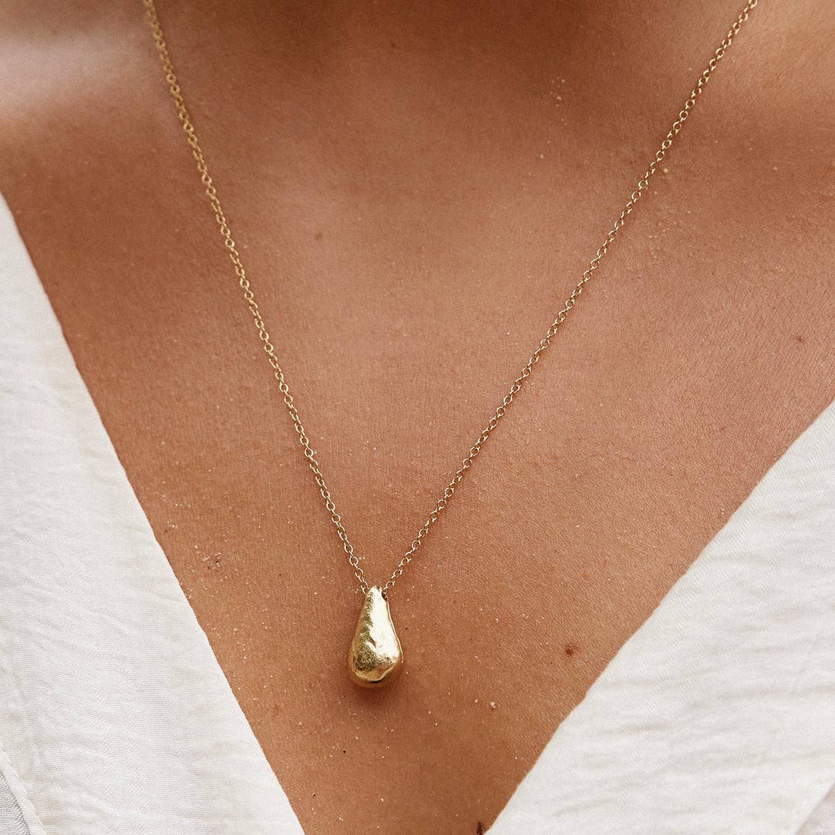 Collier Paola | Bijoux dorés, cadeau imperméable