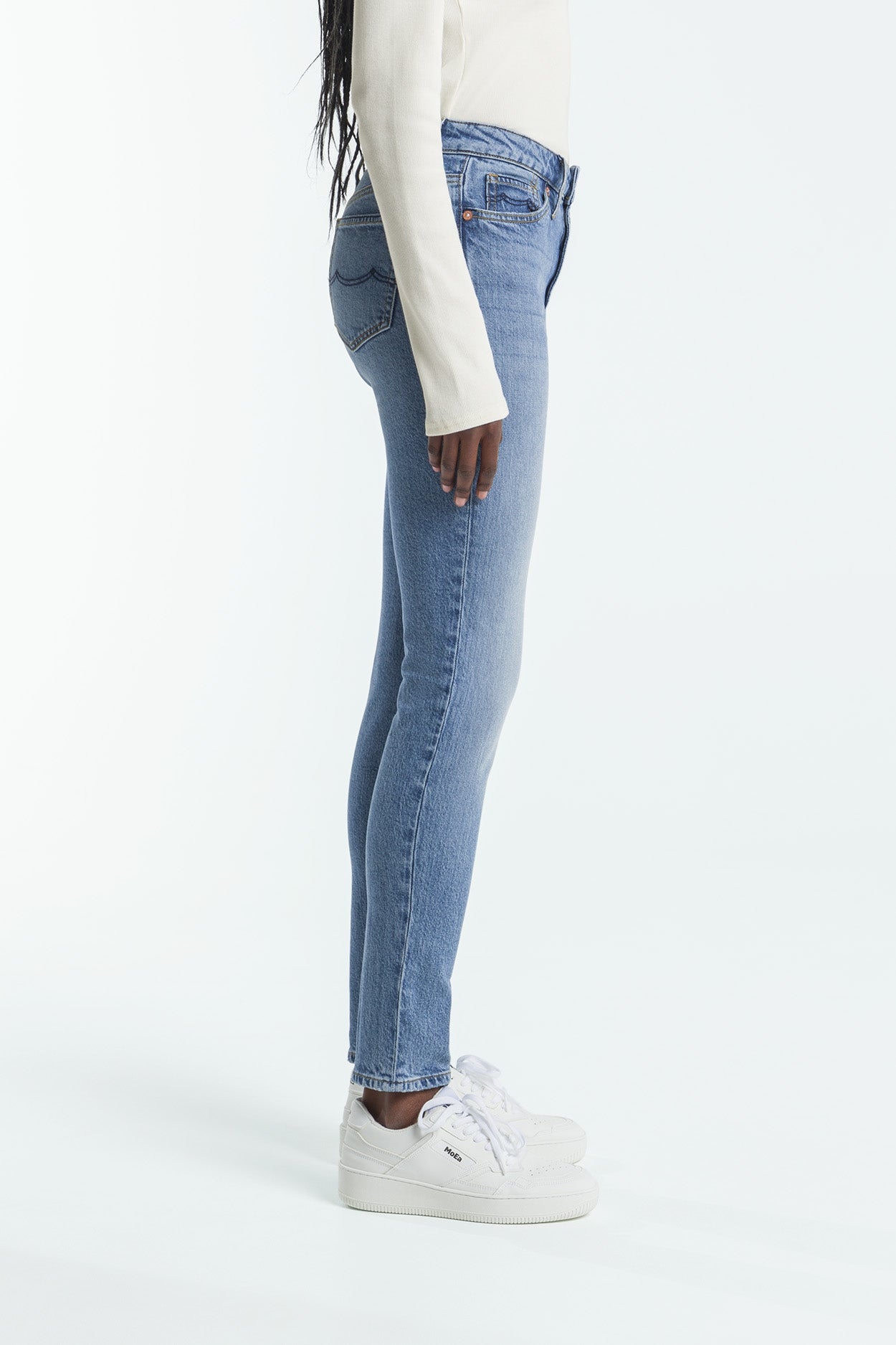 Jean slim JUNO - Antonie Deep Royal (Tencel)