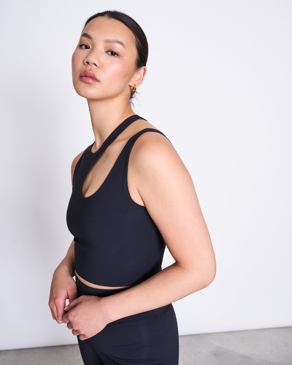 Cut out POLLA black