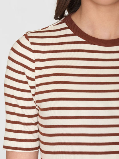 T-shirt brown stripe