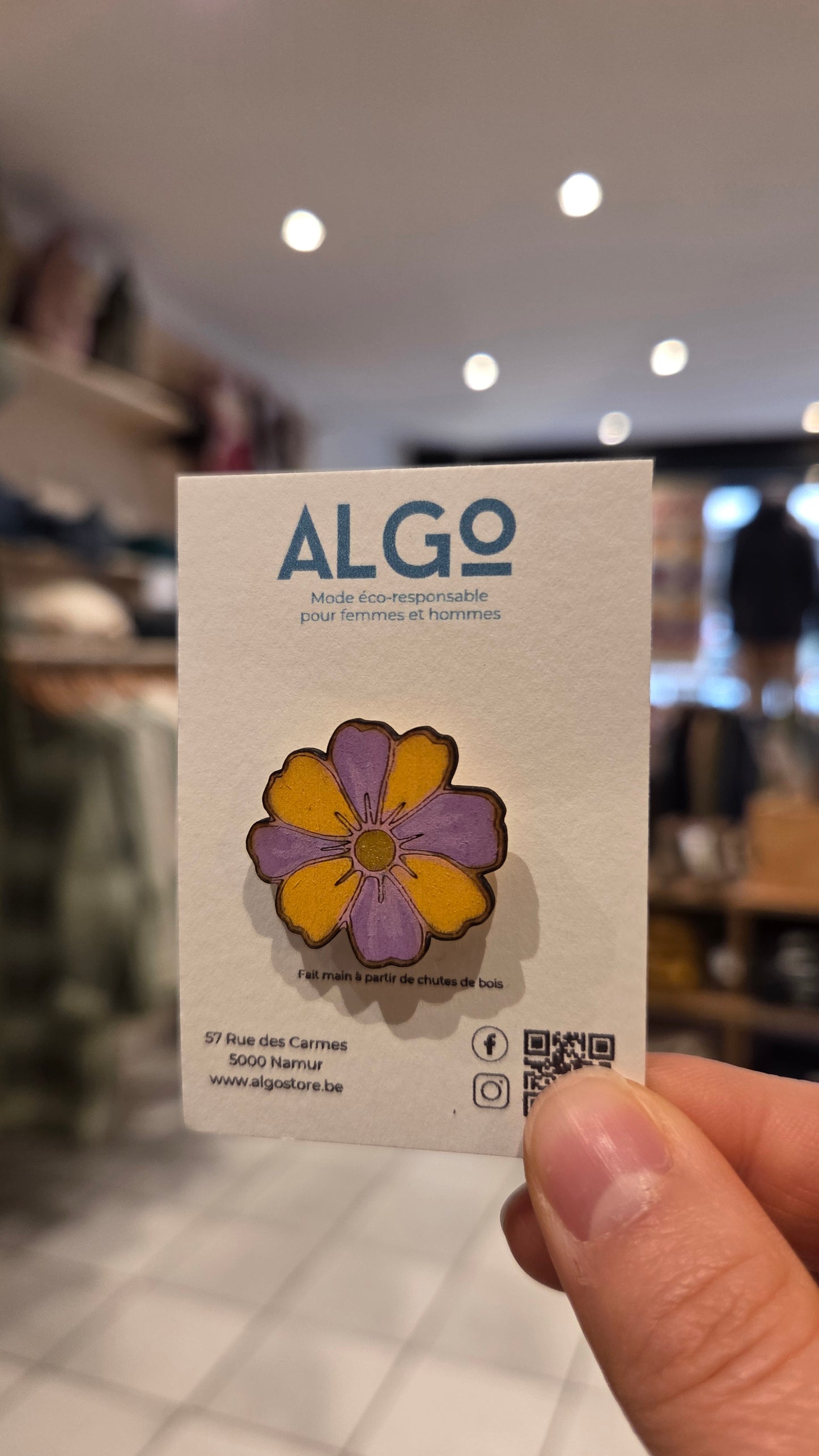 Pin's - Flower Power (abricot/lila)